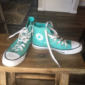 Converse High tops